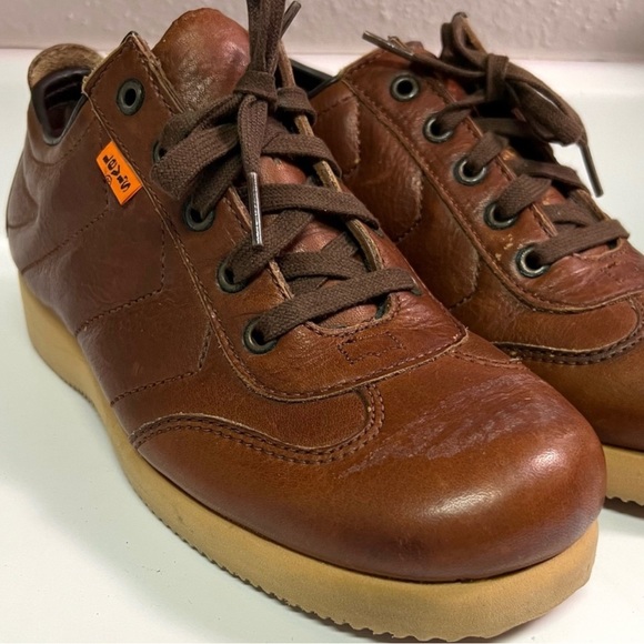 Levi's Other - RARE orange tab Levi’s shoes